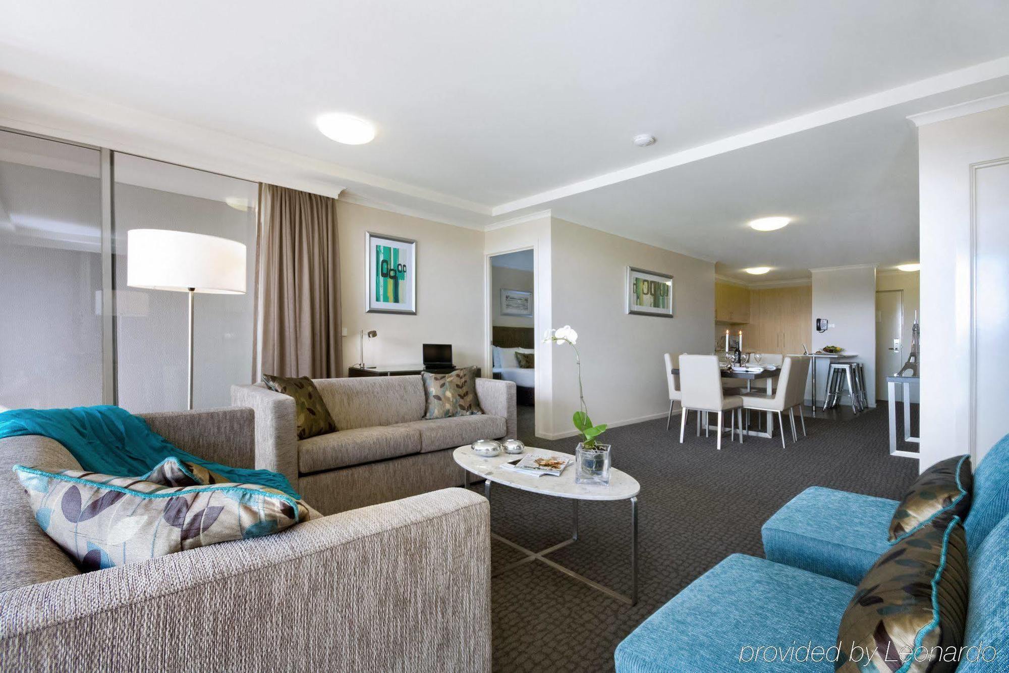 Pacific Suites Canberra Exterior foto