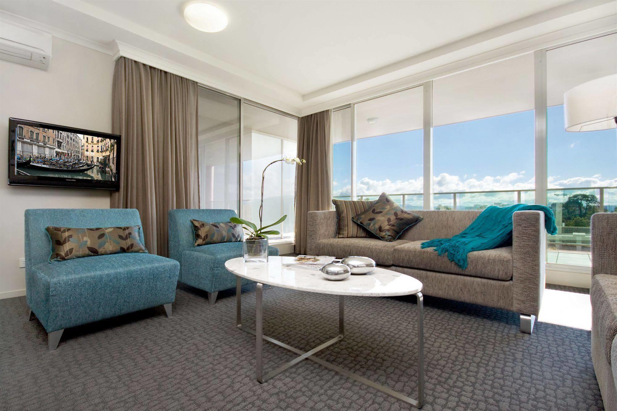 Pacific Suites Canberra Exterior foto